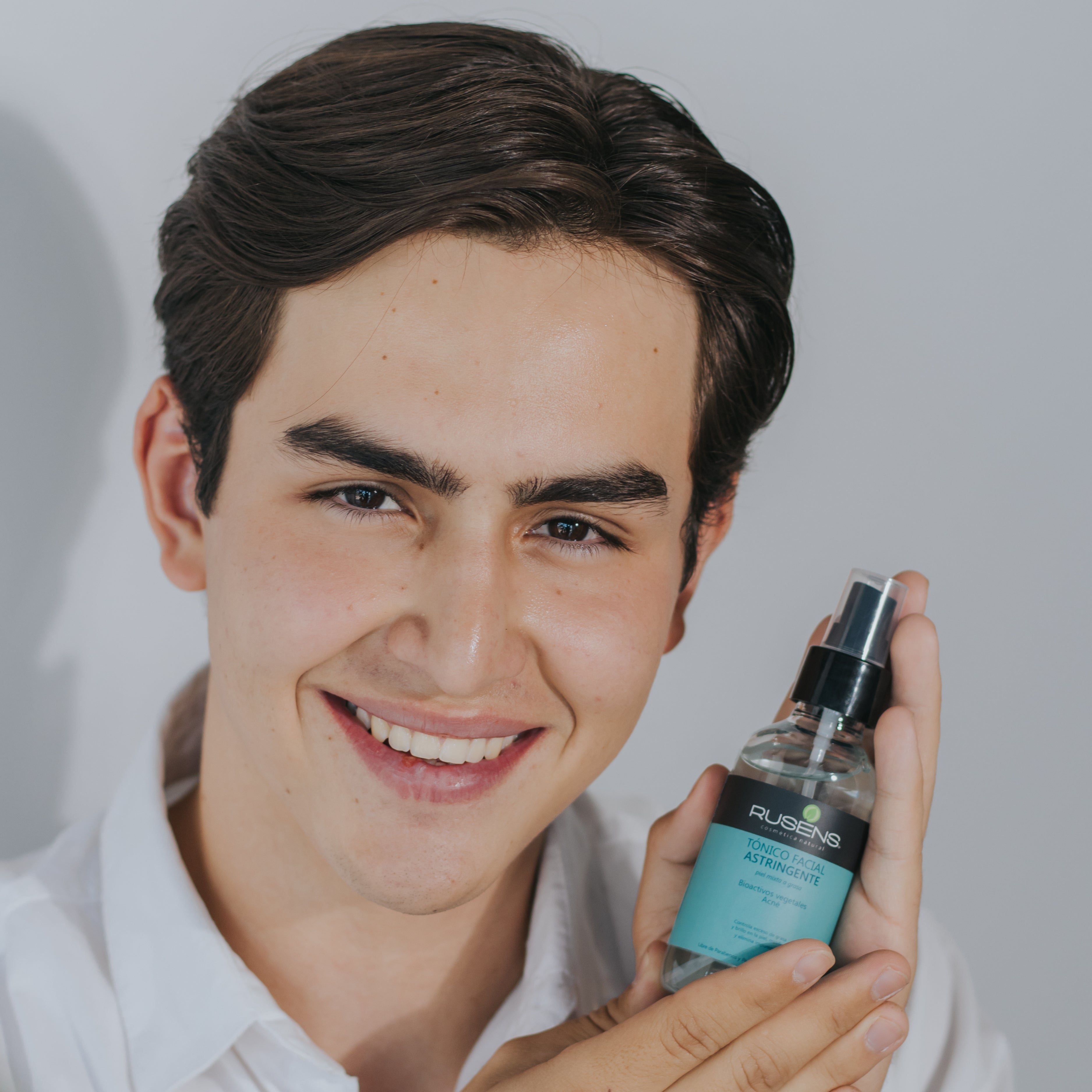 KIT ANTI-ACNÉ + EXFOLIANTE + FPS